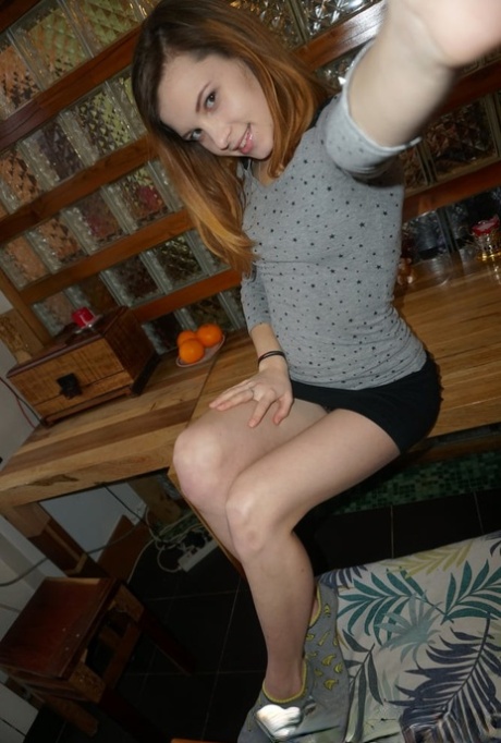 Durusu Escort İnce Belli Fit Bayan Merve